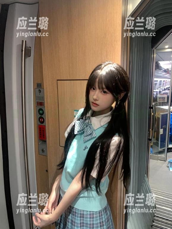 51cg.plus官方推荐，当然得下载，不然你是想当村里最后一个知道瓜的人吗？