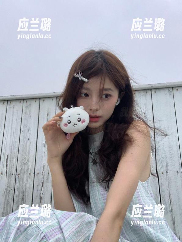 登录“51fun”，我的目光被她的表情捕获了！