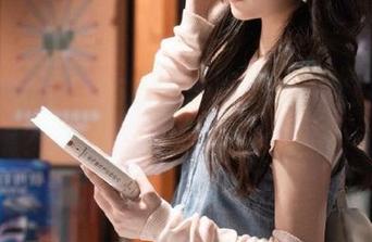 66吃瓜网苹果版，说好的内幕呢？满屏都是八卦却没实质内容！