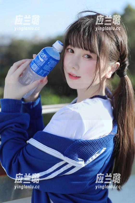 “91吃瓜中心”首页简直就是小镇gossipqueen，居然有人信那些荒诞传闻？