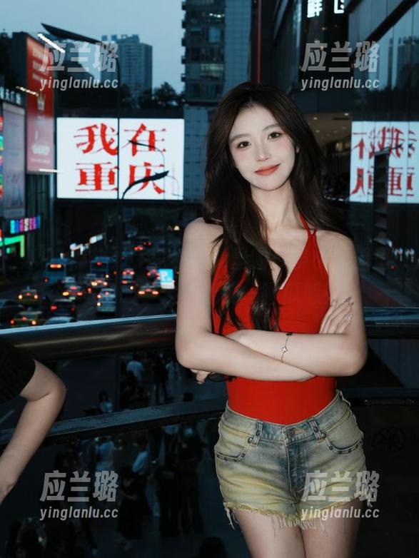 91黑料视频里的瓜虽小，但里面的故事大得让我一嘴瓜瓤！