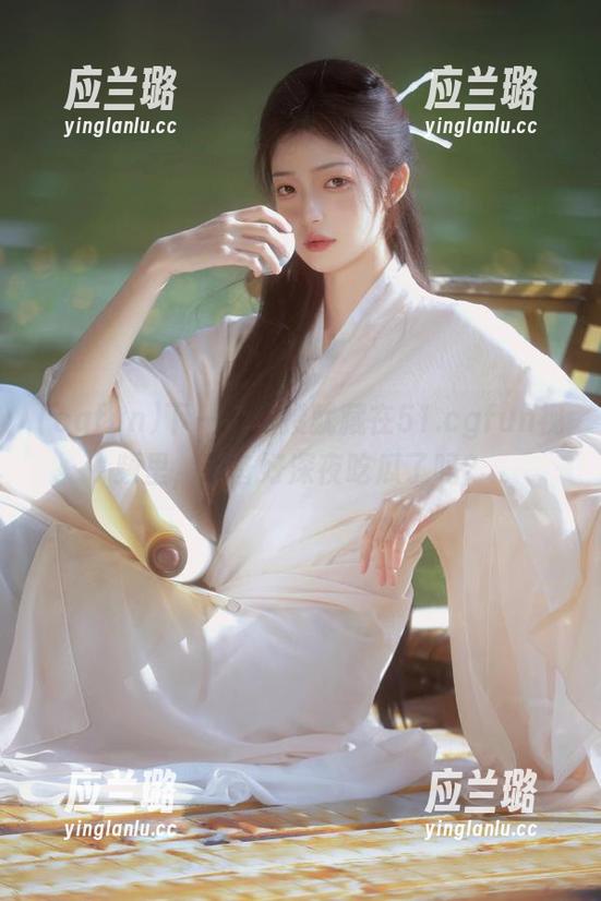 下一个热搜就藏在51.cgfun视频里，准备好深夜吃瓜了吗？