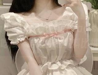 下载了heiliao.su，原本想单纯吃瓜，结果变成黑料比拼现场…