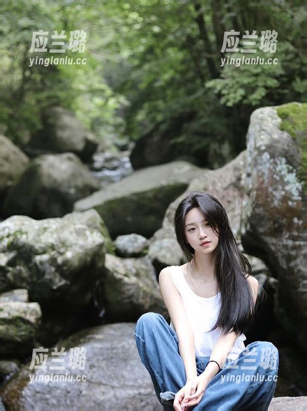 www.51cg.fun苹果版简直是吃瓜神器，指不定哪个就成了你的追星故事！