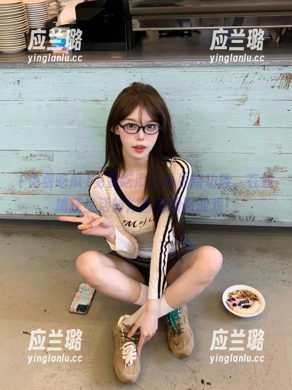 免费吃瓜上线最新功能，在线捕获生活的烂番茄和高能戏！