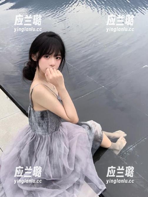 吃瓜网站的最新视频直达！了解真相前，先带好你的墨镜和面具！