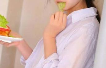 疯狂的线路，碾压你的无聊时光！暴走黑料破解版预警，准备好了吗？