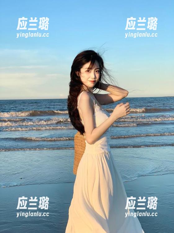 网友热议：“网曝黑料”视频，背后到底隐藏了什么？