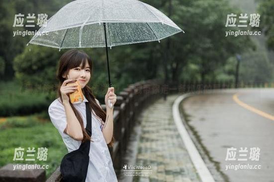 黑料传送门 黑料传送门:看我带你走一条欢乐的黑料线路!