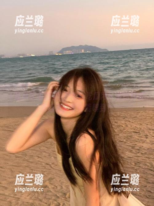 国产黑料吃瓜网：那股味道我通过分享都能嗅到！