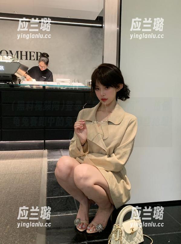 登录“黑料视频网”，仿佛龟兔赛跑中的兔子，肆意奔跑在那些抢眼的黑料中。